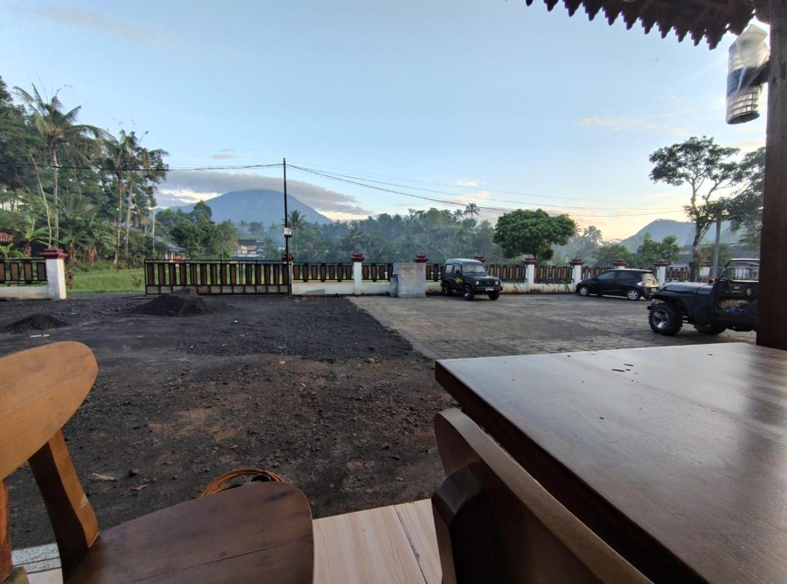 Indah Damai Cottages Sidomukti Exteriör bild