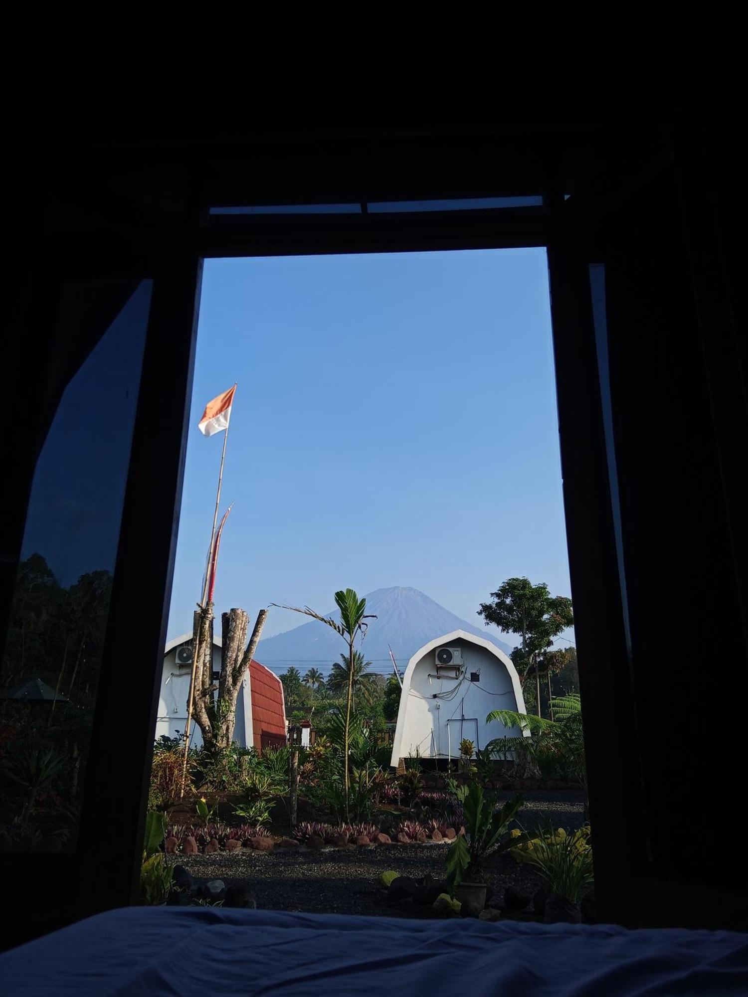 Indah Damai Cottages Sidomukti Rum bild