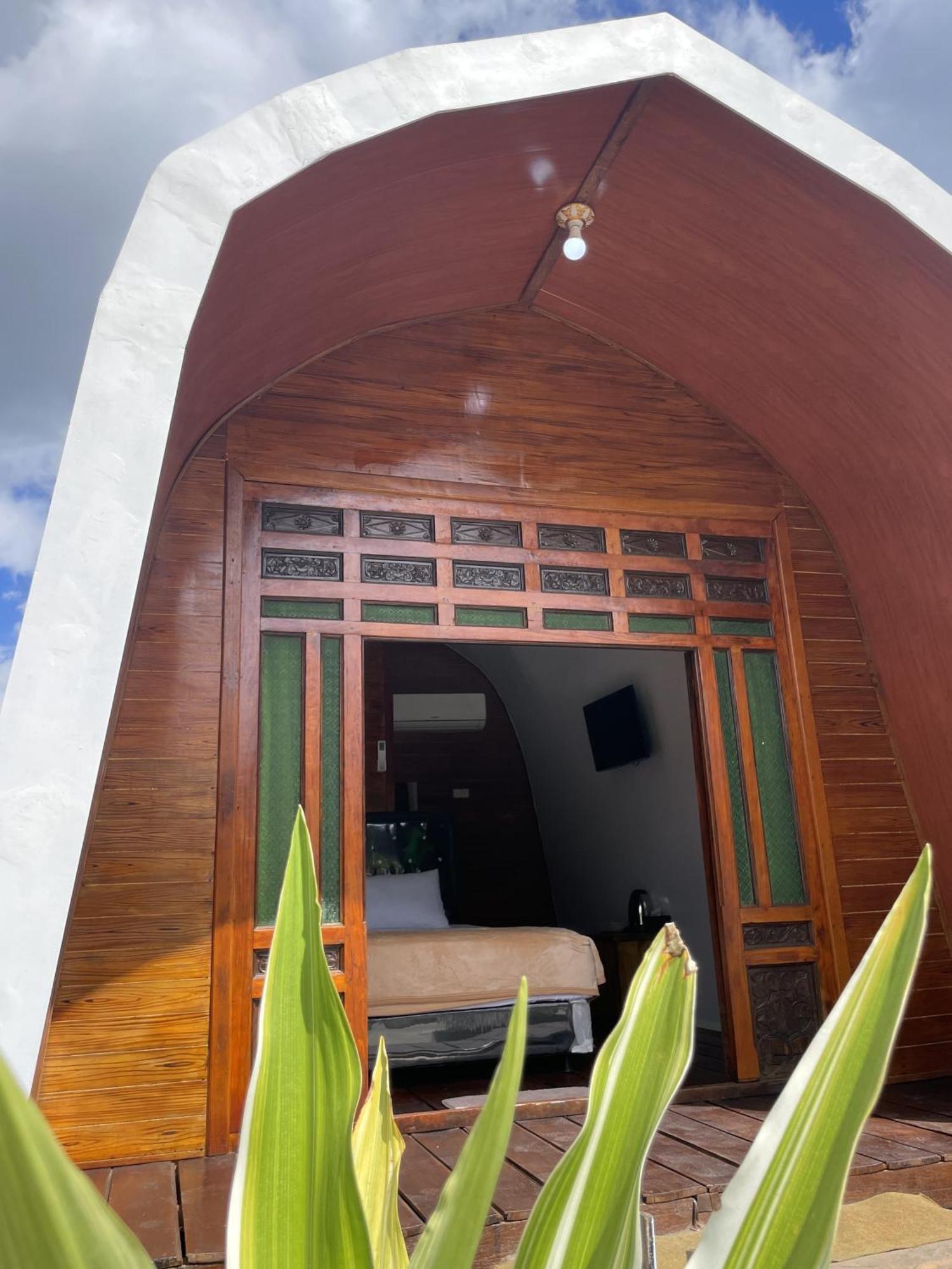 Indah Damai Cottages Sidomukti Exteriör bild
